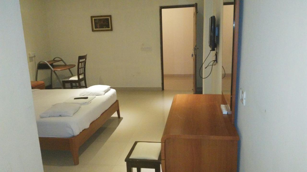 The Naagaa Residency Kancheepuram Exteriör bild
